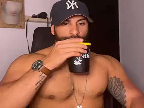 SamDornan51 online show from February 27, 2:24 am