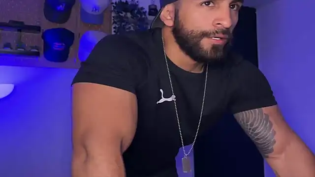 SamDornan51 online show from April 12, 2:26 am