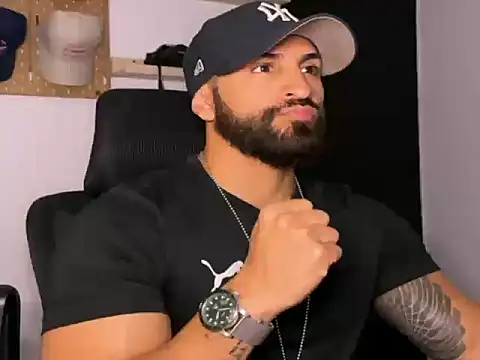 SamDornan51 online show from February 21, 3:07 am