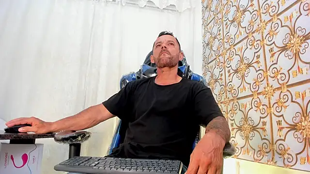 HardenedDad online show from April 10, 10:17 pm