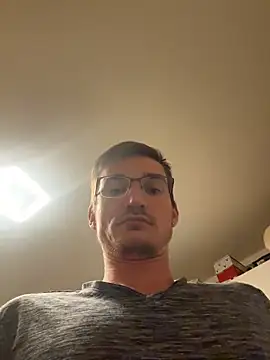 Netflixundcock online show from March 18, 11:19 pm