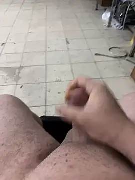 Can3438q online show from February 25, 9:49 pm