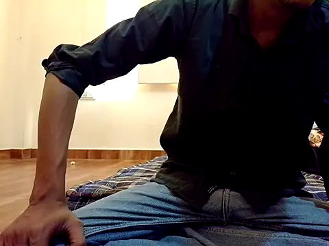 Cute-But-Naughty online show from April 23, 1:02 pm