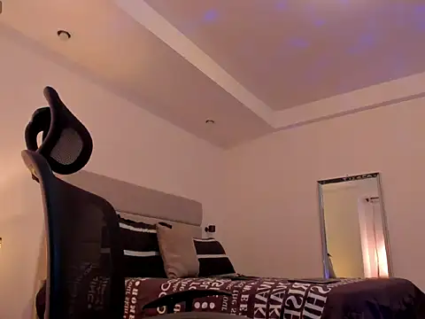 chris morgan7 online show from March 13, 12:29 am