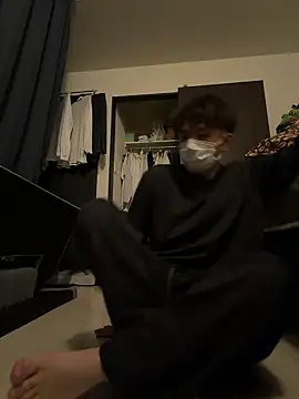 OCHAZUKE123 online show from April 4, 11:18 am