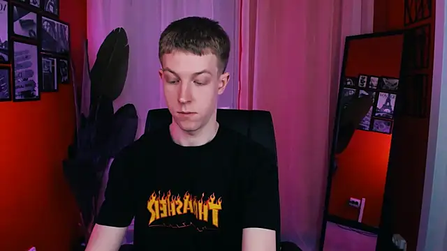 Dylan Norton online show from April 7, 9:09 am