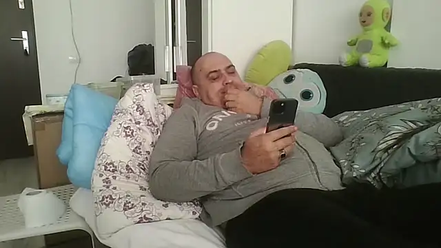 vitalik66679 online show from March 7, 7:39 am