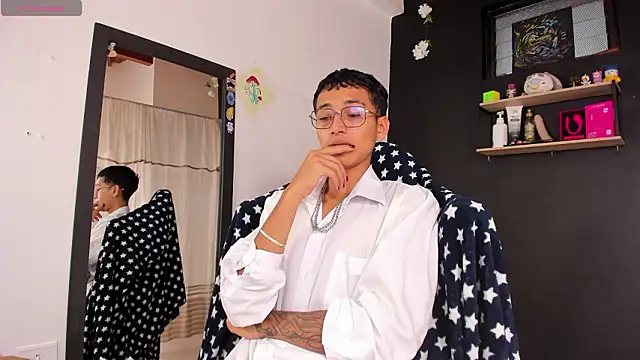  Josh Moon  online show from February 12, 4:46 pm