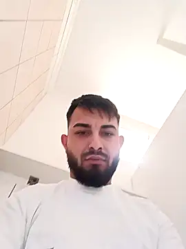 Jthghztrz online show from April 29, 11:04 am