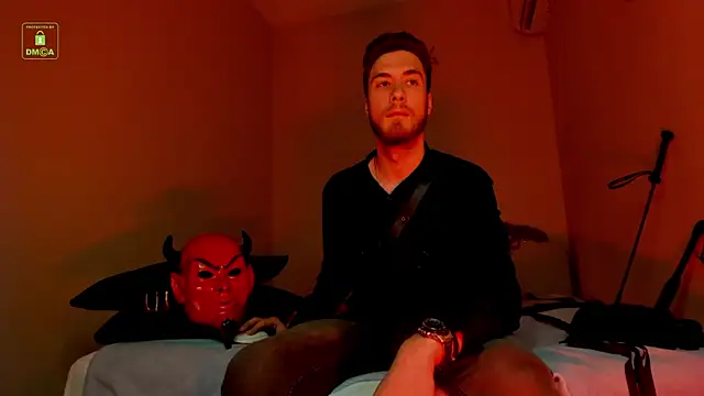 Harvey Wiliams online show from April 17, 5:21 am