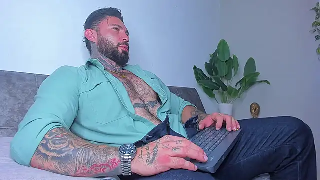 Alessrose online show from July 1, 9:48 pm