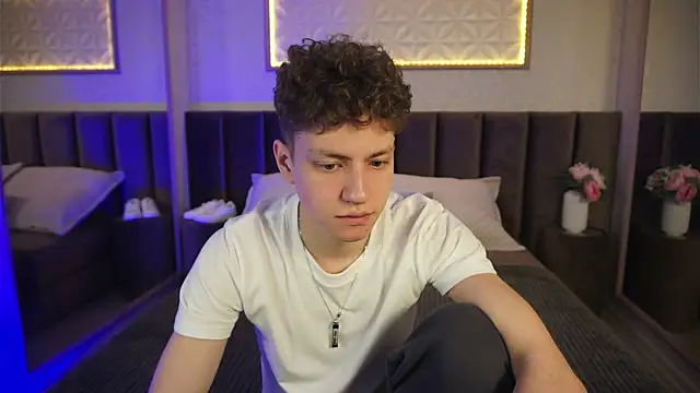 StefanBev online show from March 13, 9:10 pm