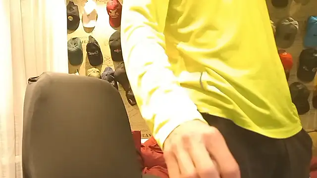 ClubberMistress online show from April 19, 7:41 am