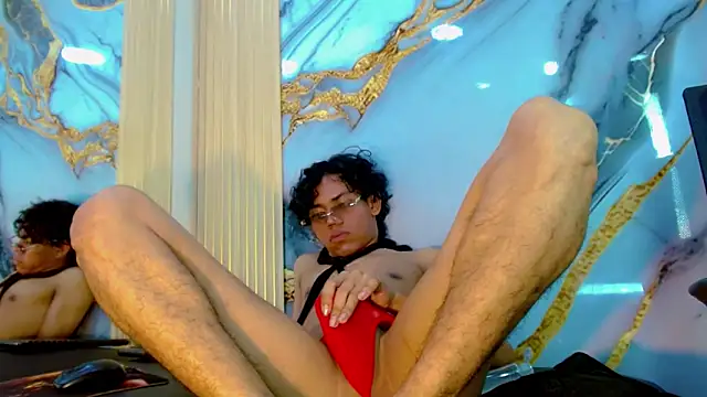 DaviidBuckx  online show from March 29, 8:47 am