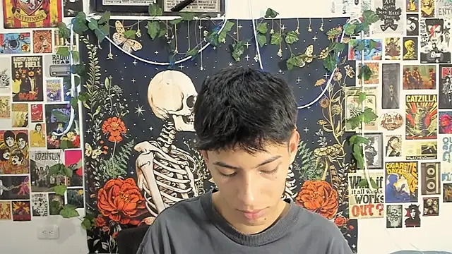 alextop  online show from February 22, 11:06 pm