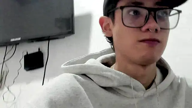 Santi Princex online show from March 11, 3:02 am