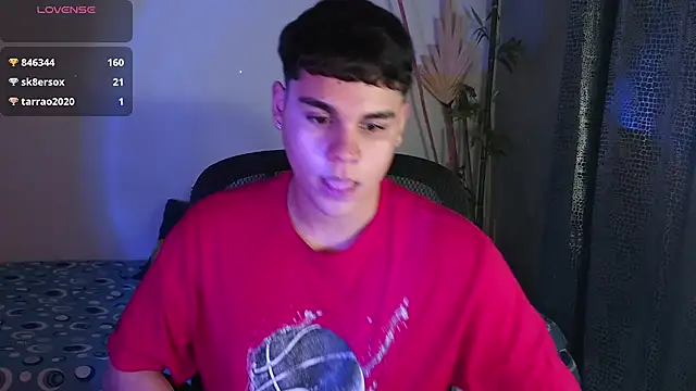 eithan jonnes online show from February 28, 11:15 pm