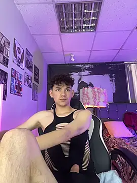Philippsx online show from July 20, 7:59 pm