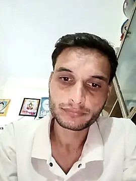 Beinghorny83 online show from February 20, 3:58 am