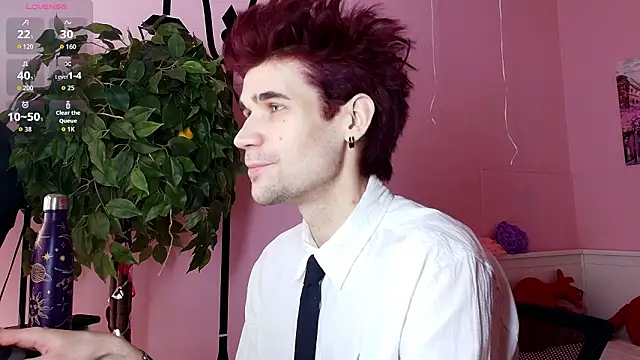 trevor dreams online show from February 25, 4:08 pm