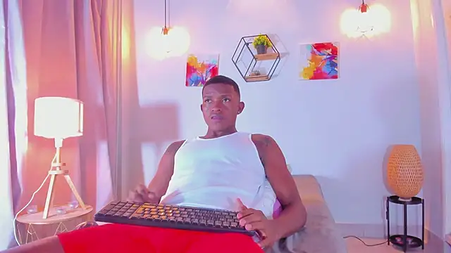 hanssmitt online show from February 23, 7:04 pm