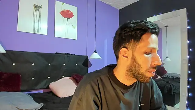 Karim mansur online show from February 26, 9:49 pm