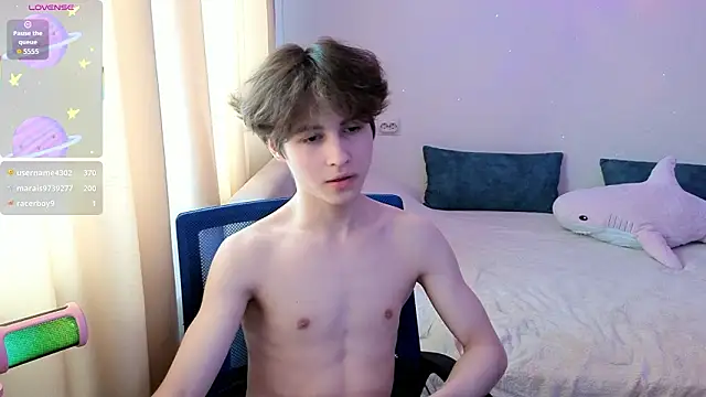  LukaHayes  online show from February 22, 12:39 pm