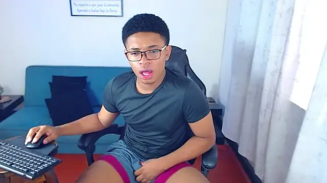 liiam3 online show from March 25, 9:41 pm