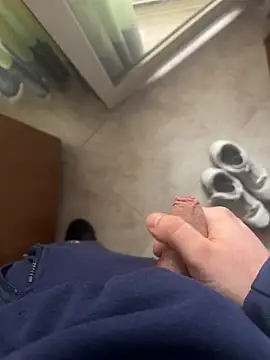 D4n13l47 online show from April 2, 4:15 pm