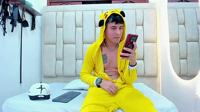 STEVEN OS online show from March 26, 8:29 am