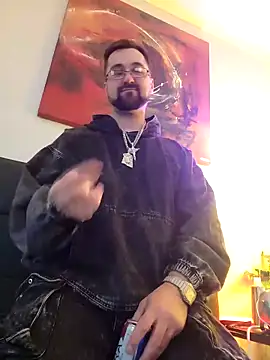 LargeLith online show from April 7, 9:37 pm