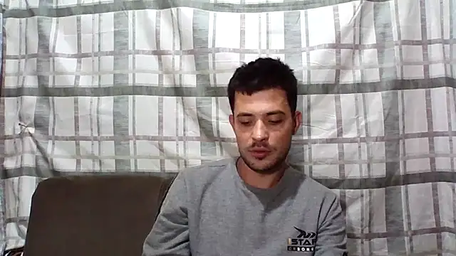 machodotado97 online show from April 13, 11:27 pm