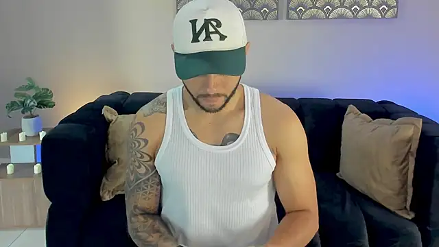 Daniel kingx online show from February 26, 1:45 pm