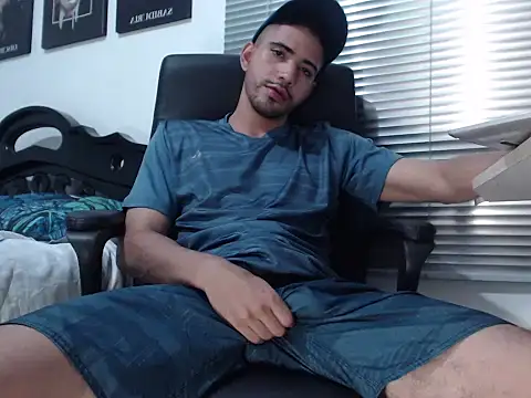 Kratoswolf online show from March 6, 11:02 pm