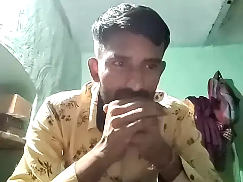 KingSeduceX online show from April 9, 4:13 pm