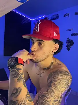 TOMAS CONOR online show from March 18, 1:08 am