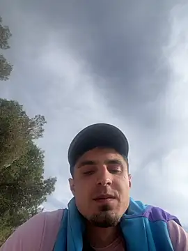 Carles1510 online show from April 18, 4:19 pm