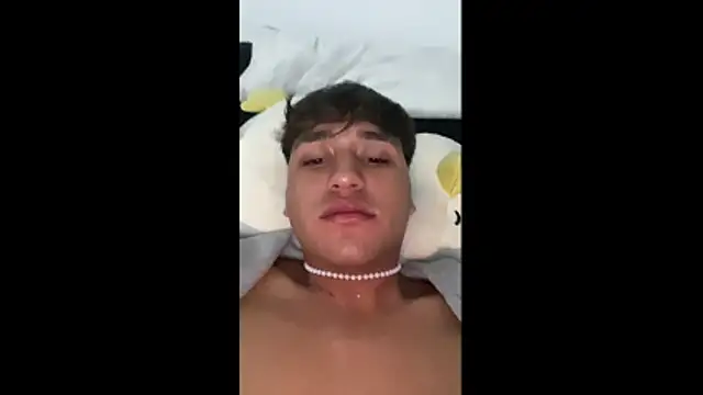 Alejandroml2 online show from May 6, 6:58 am