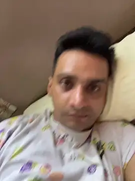 online4u08 online show from April 3, 5:21 pm