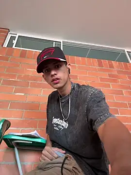 HarryGaze online show from February 27, 1:33 pm