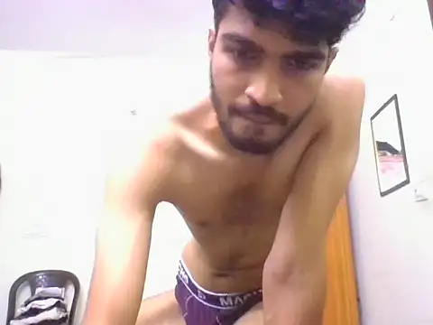 NikhilN247913 online show from March 31, 11:01 am