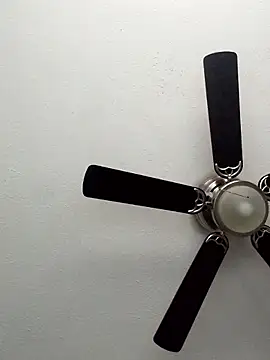 wetmouthyo online show from February 25, 6:31 pm