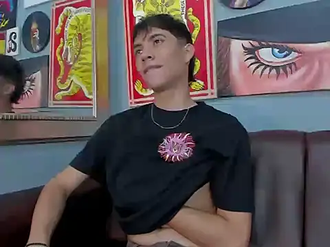 AronTawers online show from March 9, 7:30 pm