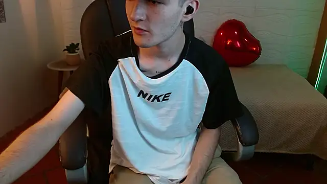 trevor mob online show from March 11, 7:32 pm