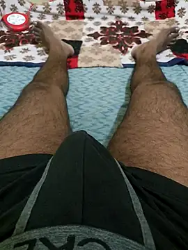 theoneyoucravefor online show from April 14, 8:30 pm