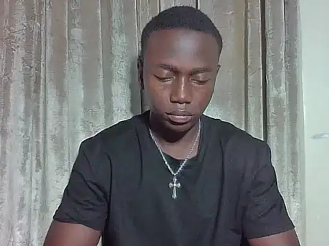 darkerberryguy online show from March 2, 4:56 am