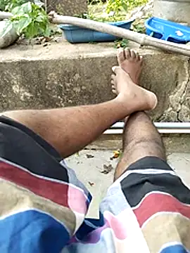 sathish2895 online show from May 26, 11:06 am