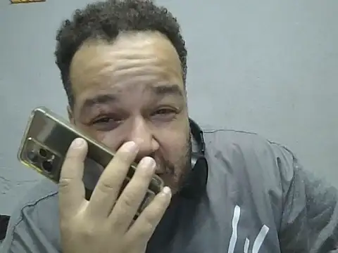 UrsoBissexualPauGrosso online show from April 4, 8:28 pm