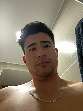 David-latinlover online show from April 18, 4:14 am