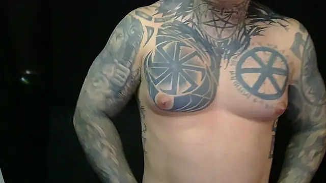 devilWithTats online show from April 15, 12:49 pm